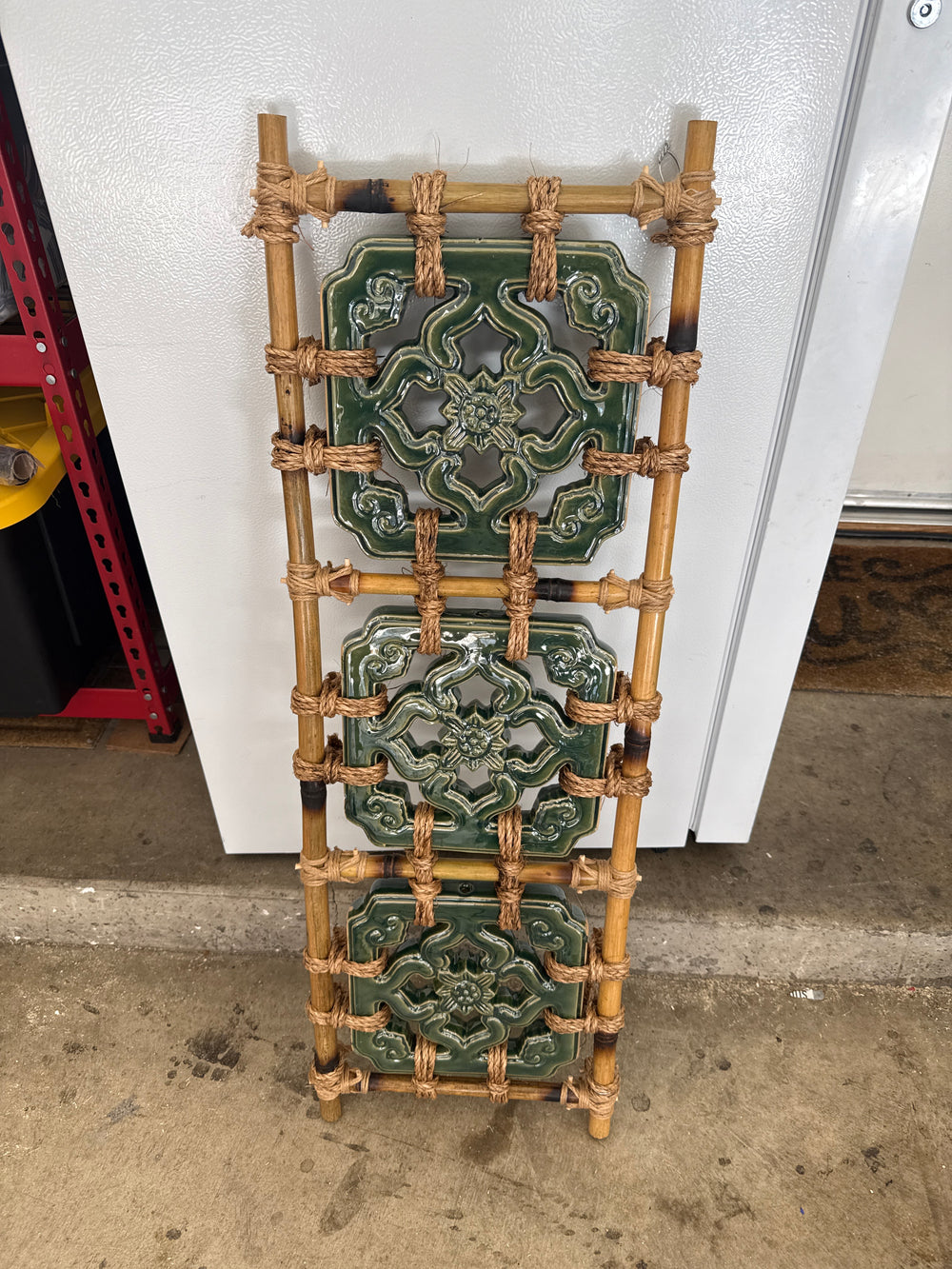 Tiki tile 3 tiles bamboo frame